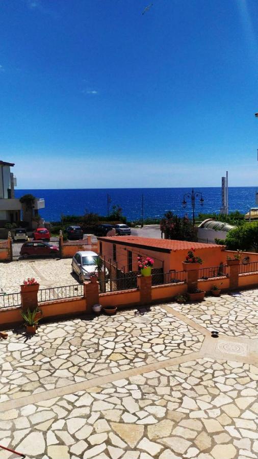 La Terrazza Sul Mare Hotel Marina di Camerota Exterior photo